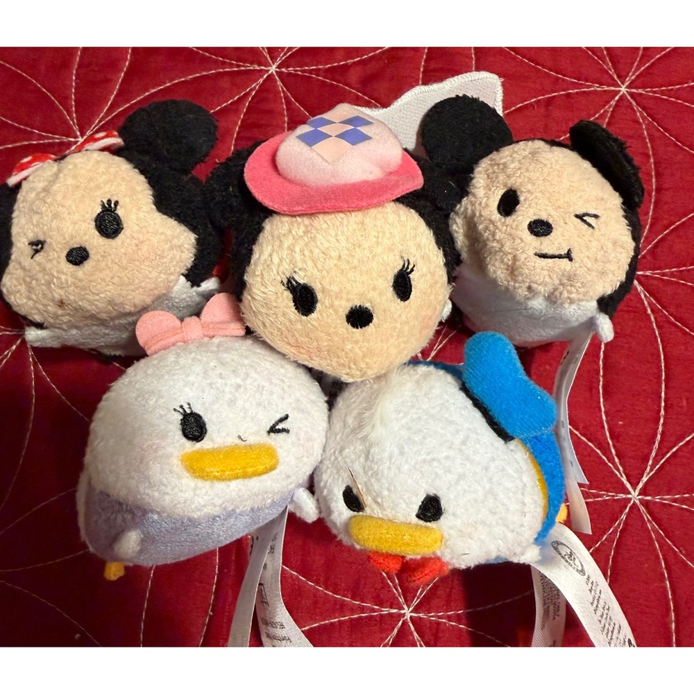 Disney Parks TsumTsum Plush Set Minnie Mouse Daisy Duck Donald Duck Mickey Mouse
